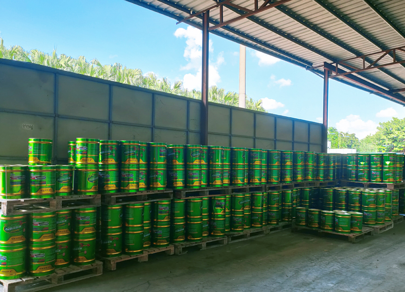 遠(yuǎn)洋體育公司倉(cāng)庫(kù)